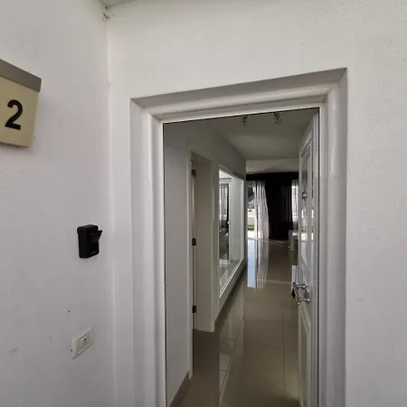 Island Apartment